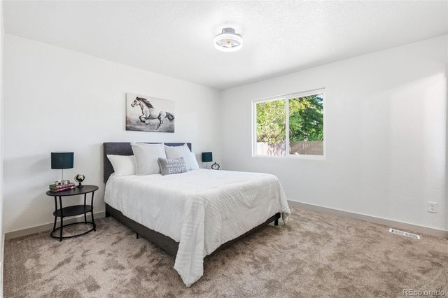 8728 W Floyd Drive, Lakewood, CO 80227