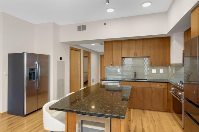 740 Portland Avenue 808, Minneapolis, MN 55415