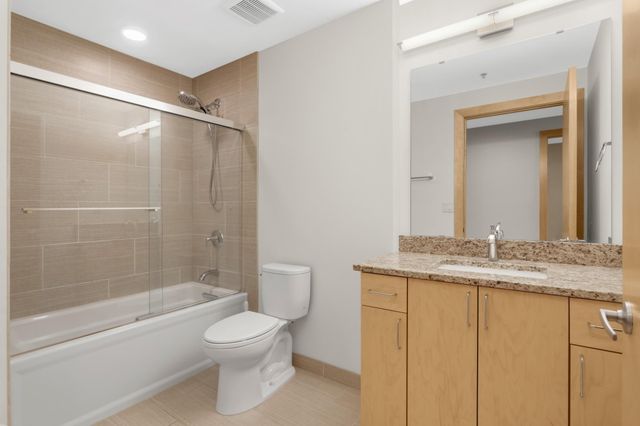 740 Portland Avenue 808, Minneapolis, MN 55415