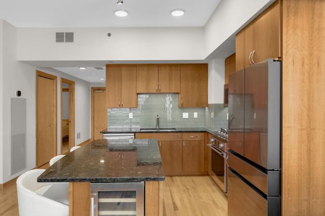 740 Portland Avenue 808, Minneapolis, MN 55415