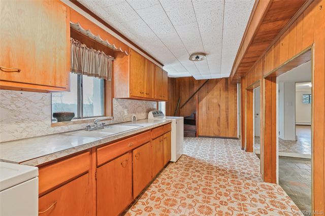 17 Prospect Avenue, Ardsley, NY 10502