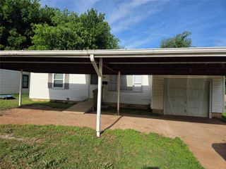 3413 Willow Creek Drive, Midwest City, OK 73110