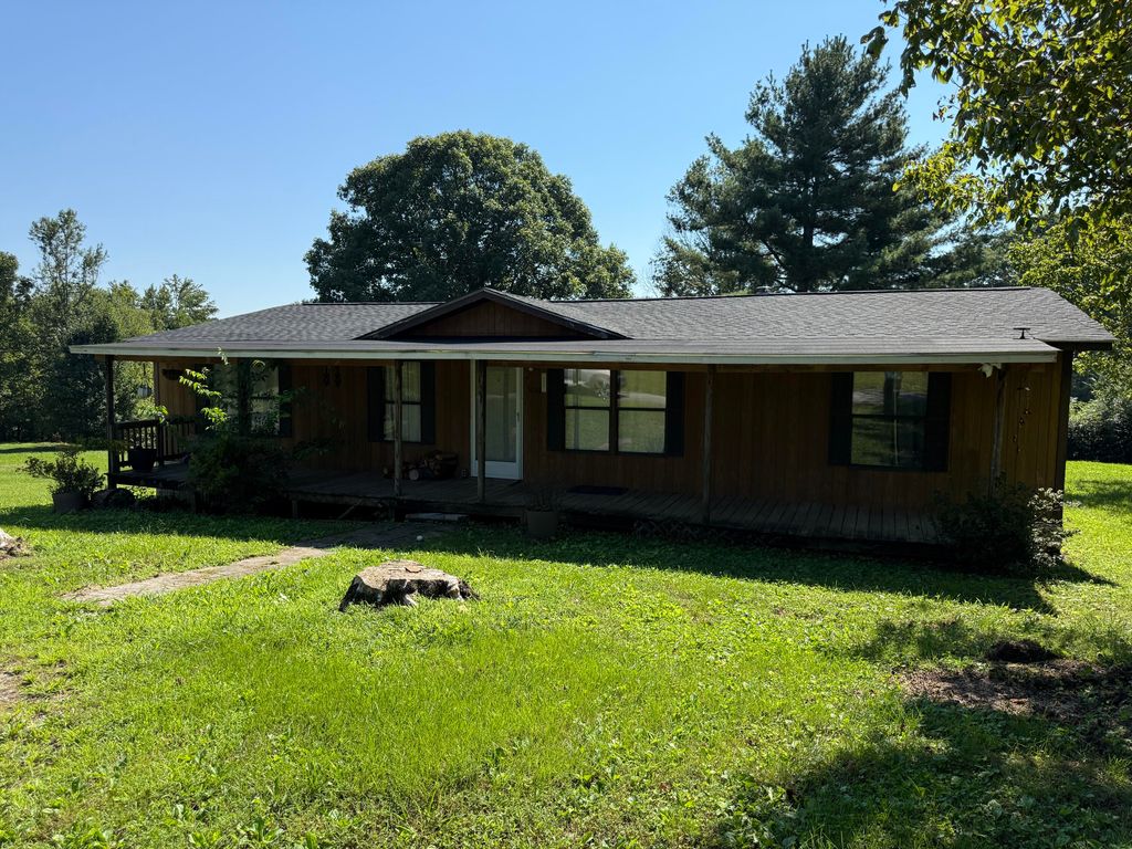 9844 Granny Walker Cemetery Road, Soddy Daisy, TN 37379