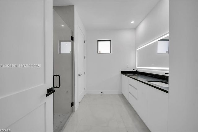 2815 44th ST W, Lehigh Acres, FL 33971