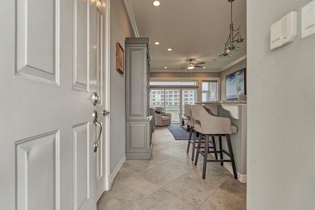 168 Lake Point Boulevard D103, Montgomery, TX 77356