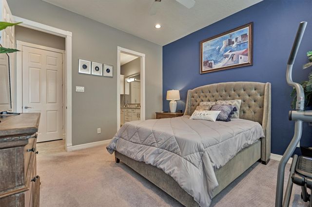 168 Lake Point Boulevard D103, Montgomery, TX 77356