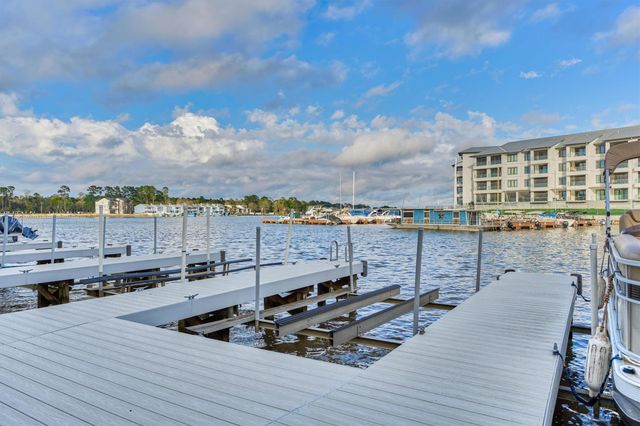 168 Lake Point Boulevard D103, Montgomery, TX 77356