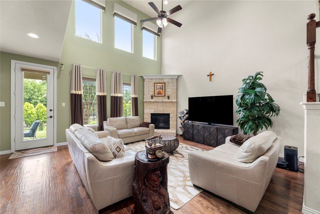306 Waterford Lane, Sunnyvale, TX 75182