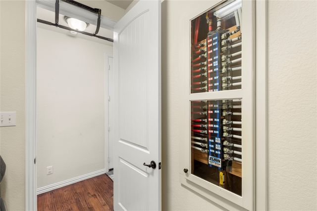 306 Waterford Lane, Sunnyvale, TX 75182