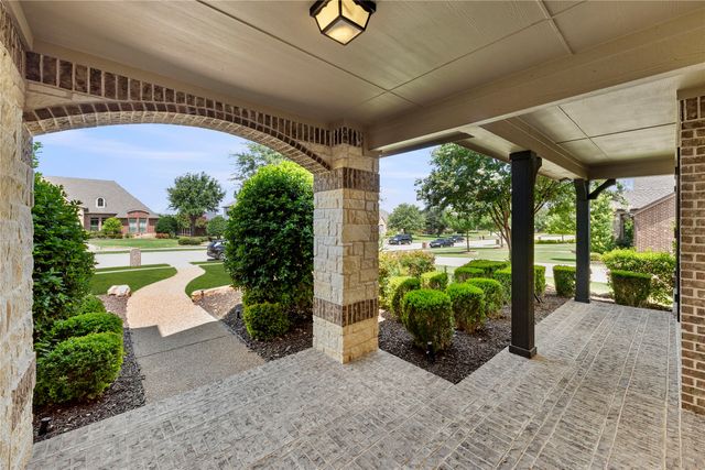 306 Waterford Lane, Sunnyvale, TX 75182