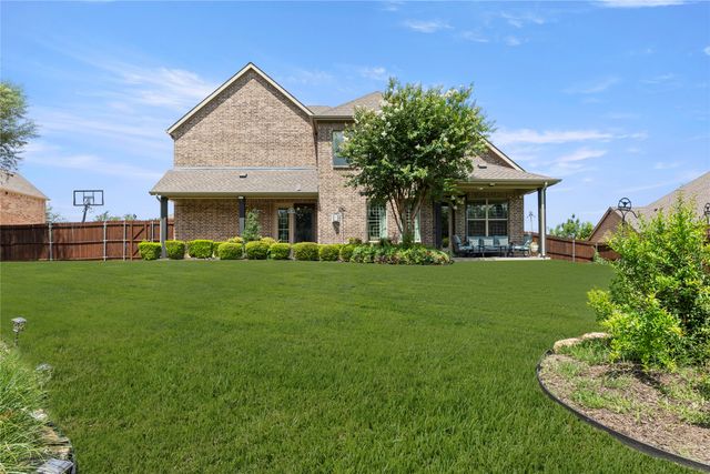 306 Waterford Lane, Sunnyvale, TX 75182