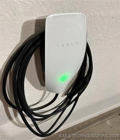 6133 E 97th Street, Tulsa, OK 74137