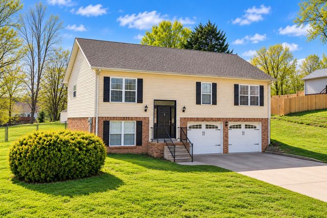 524 Barney Ln, Clarksville, TN 37042