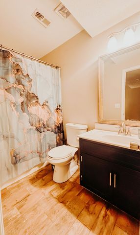 524 Barney Ln, Clarksville, TN 37042