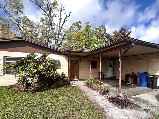 7808 N WOODLYNNE AVENUE, Tampa, FL 33614