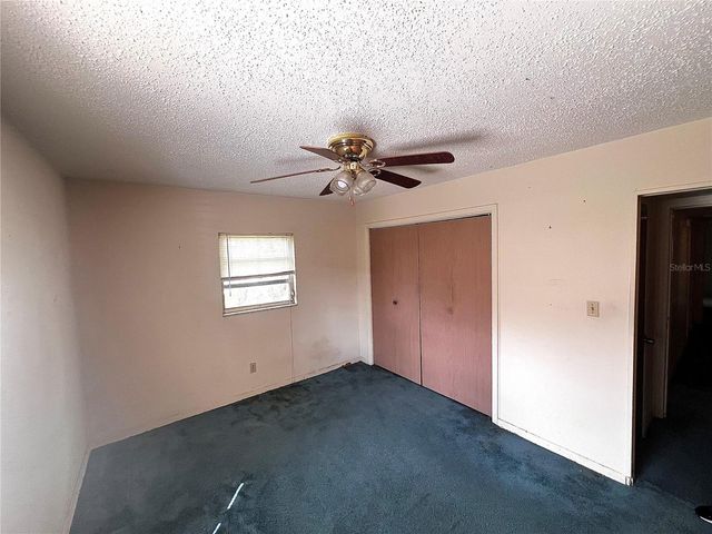 7808 N WOODLYNNE AVENUE, Tampa, FL 33614