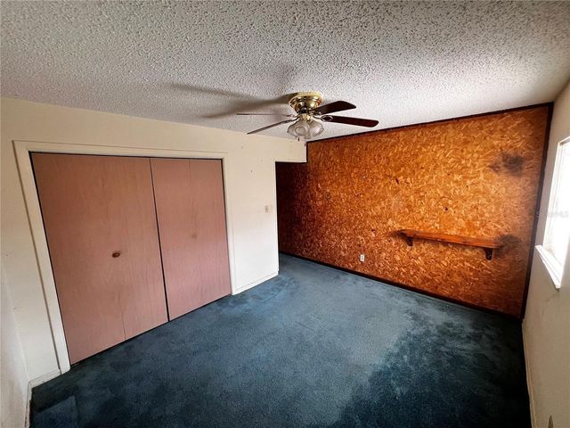 7808 N WOODLYNNE AVENUE, Tampa, FL 33614