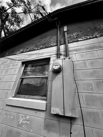 7808 N WOODLYNNE AVENUE, Tampa, FL 33614