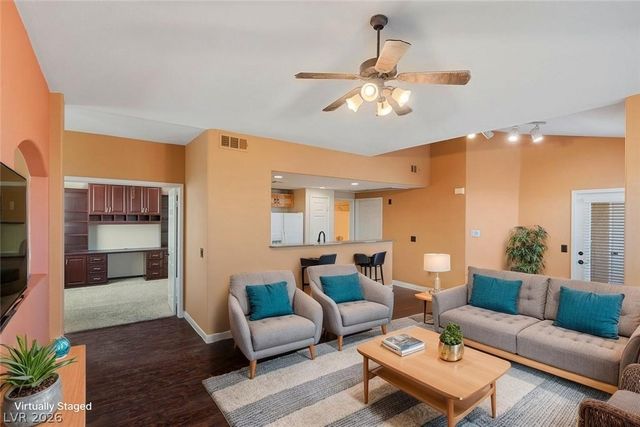 10001 Peace Way 2311, Las Vegas, NV 89147