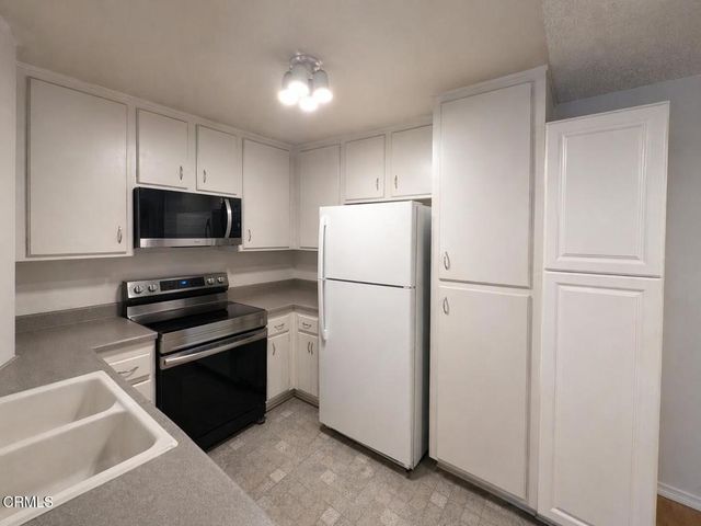1300 Saratoga Avenue 1212, Ventura, CA 93003