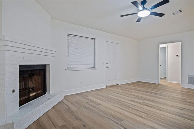 12548 Ridgegate Road, Yukon, OK 73099