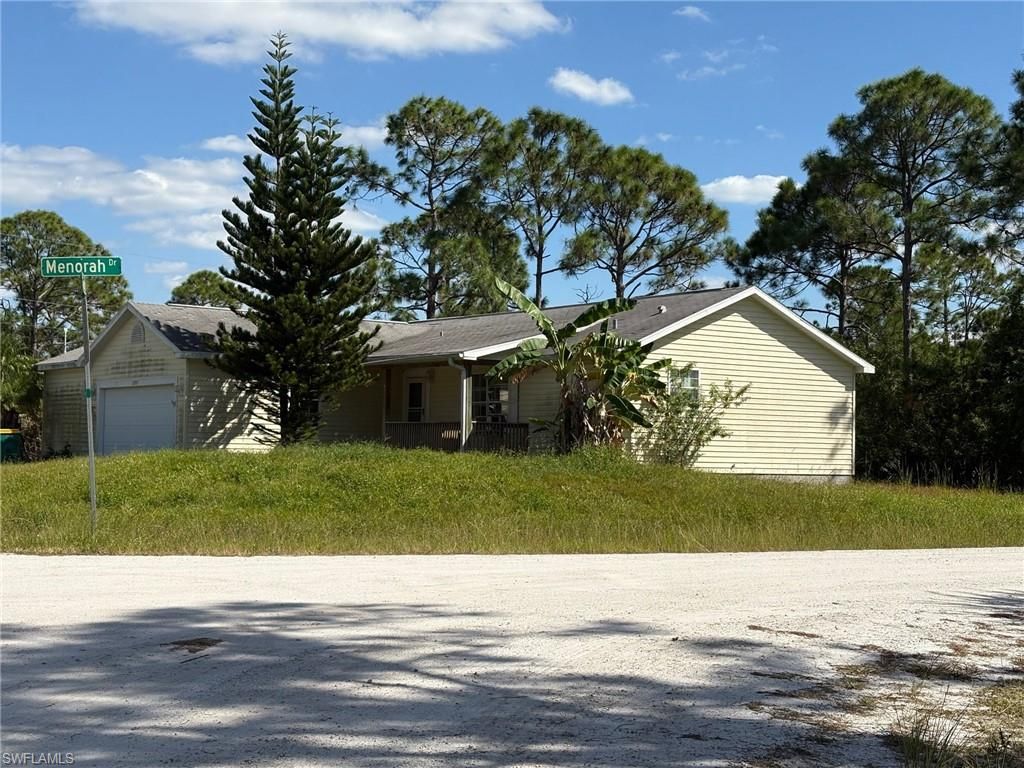 27373 Sandrala DR, PUNTA GORDA, FL 33955 — photo 2