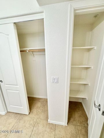 2402 E 5TH Street 1604, Tempe, AZ 85288