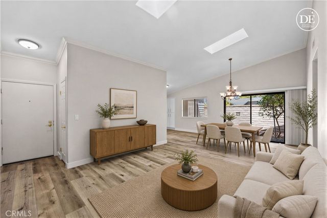 8933 Yolo Circle 1307A, Huntington Beach, CA 92646