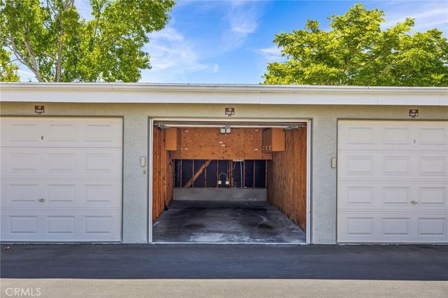 8933 Yolo Circle 1307A, Huntington Beach, CA 92646