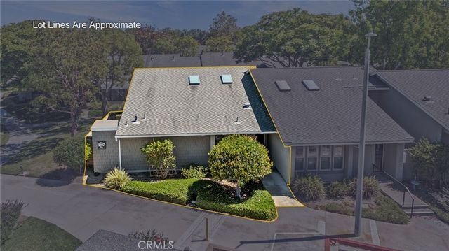 8933 Yolo Circle 1307A, Huntington Beach, CA 92646