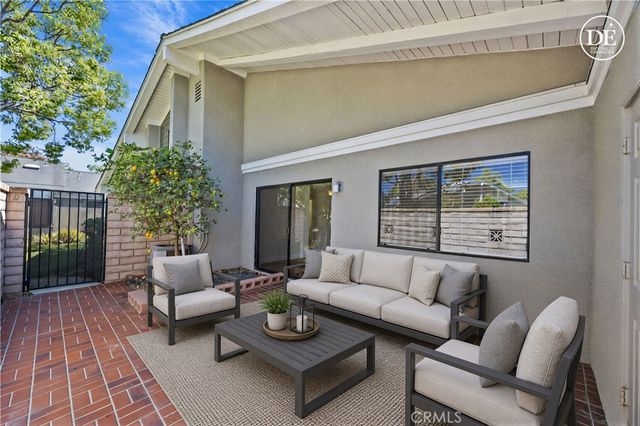 8933 Yolo Circle 1307A, Huntington Beach, CA 92646