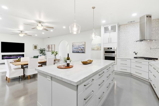 9340 Eckerman Rd, Granite Bay, CA 95661