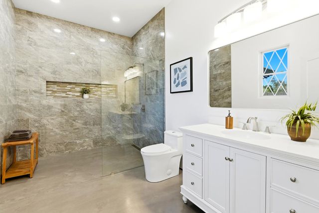 9340 Eckerman Rd, Granite Bay, CA 95661