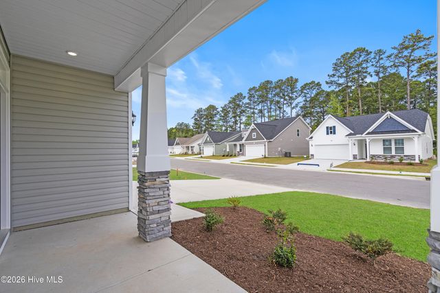 1129 Forest Bend Drive NW, Carolina Shores, NC 28467