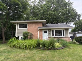 118 Willow Street, Park Forest, IL 60466
