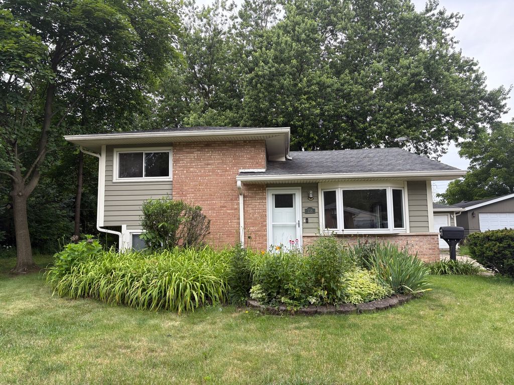 118 Willow Street, Park Forest, IL 60466