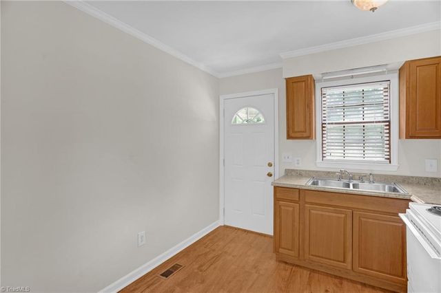 714 W Mckinley Street, Mebane, NC 27302