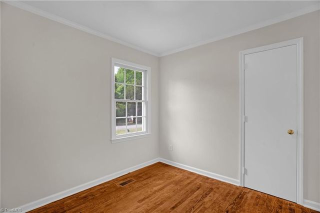 714 W Mckinley Street, Mebane, NC 27302