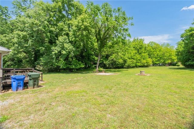 714 W Mckinley Street, Mebane, NC 27302