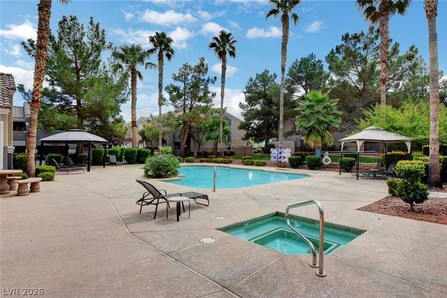 5055 West Hacienda Avenue 2004, Las Vegas, NV 89118