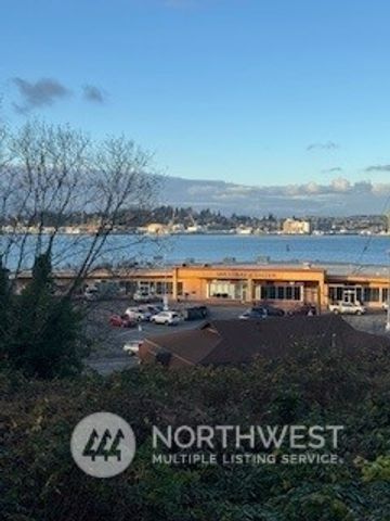 130 Mitchell Avenue, Port Orchard, WA 98366