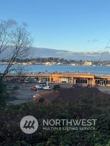 130 Mitchell Avenue, Port Orchard, WA 98366