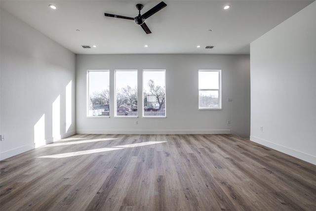 2143 Mail Avenue 103, Dallas, TX 75235