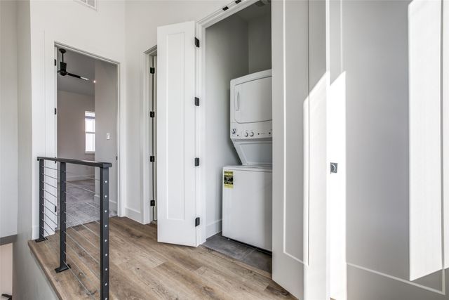 2143 Mail Avenue 103, Dallas, TX 75235