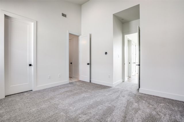 2143 Mail Avenue 103, Dallas, TX 75235