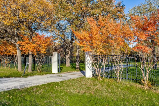 3521 Sentinel Oak Road, Flower Mound, TX 75022