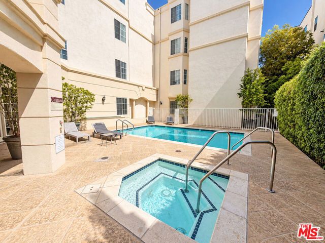 128 N Swall Drive PH7, Los Angeles, CA 90048