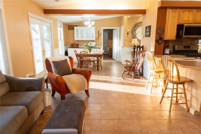 123 Timber Ridge Drive, Pella, IA 50219