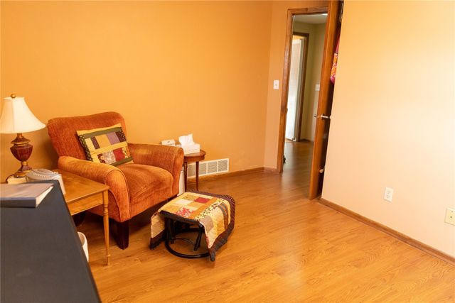 123 Timber Ridge Drive, Pella, IA 50219