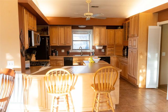 123 Timber Ridge Drive, Pella, IA 50219